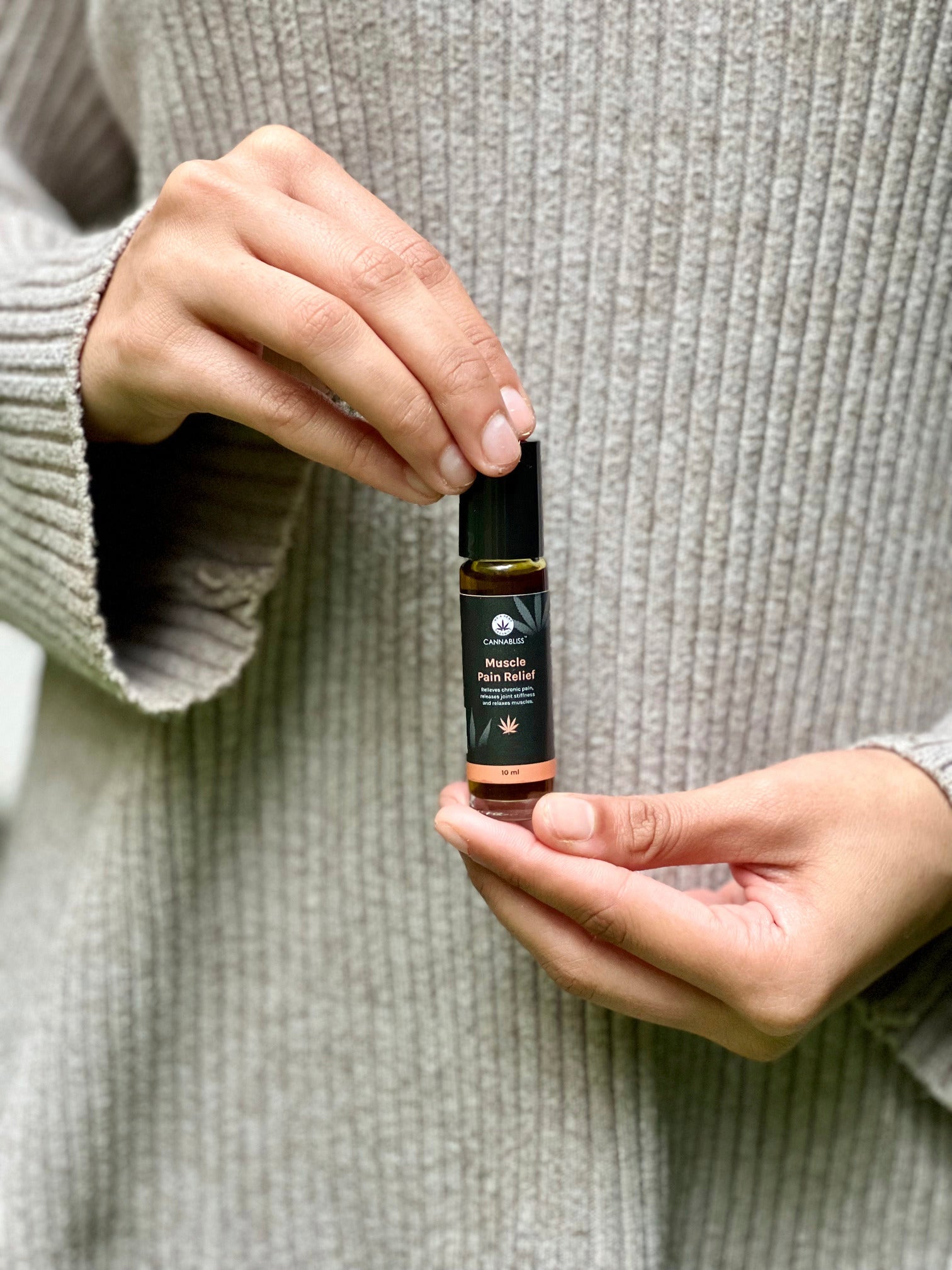 Muscle Pain Relief Roll-On